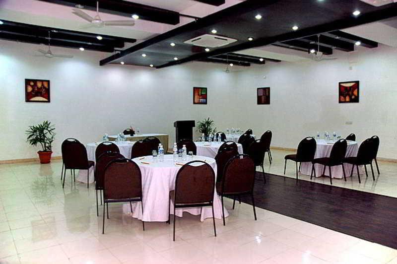Jht Hotels Neu-Delhi Exterior foto