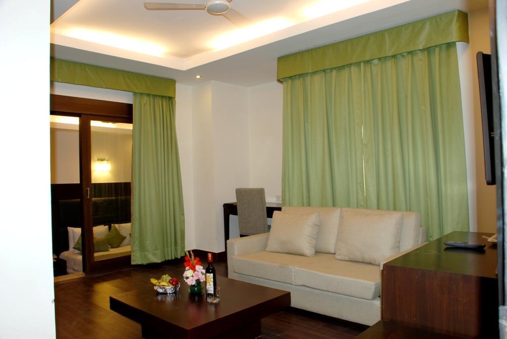 Jht Hotels Neu-Delhi Exterior foto